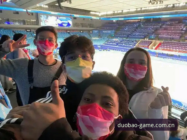 多宝体育移动端 资深球迷亲历:格拉利什与皮克福德凌晨狂欢背后的赛事观赛心得分享